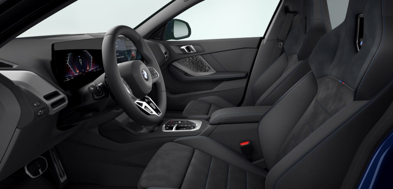 BMW BMW 2er im Innenraum seitlich BMW BMW 2er im Innenraum seitlich