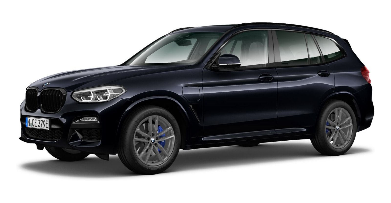 BMW X3 xDrive30e in Schwarz von vorne BMW X3 xDrive30e in Schwarz von vorne