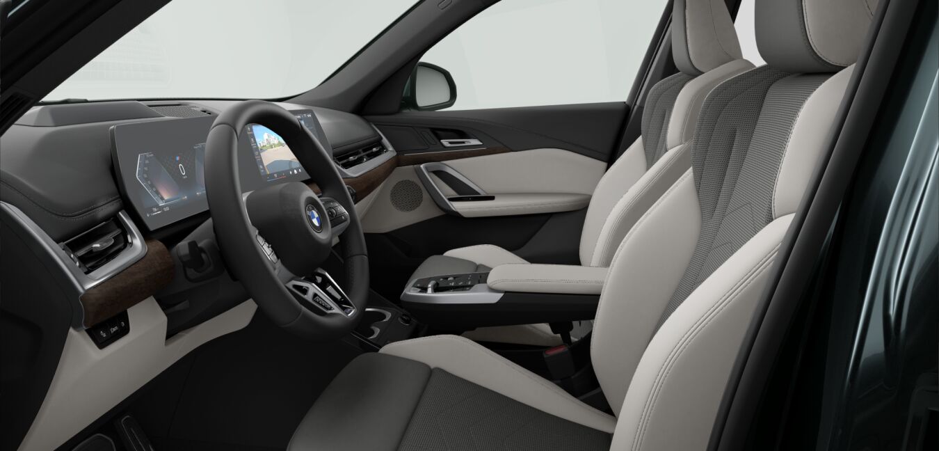 BMW BMW X im Innenraum seitlich