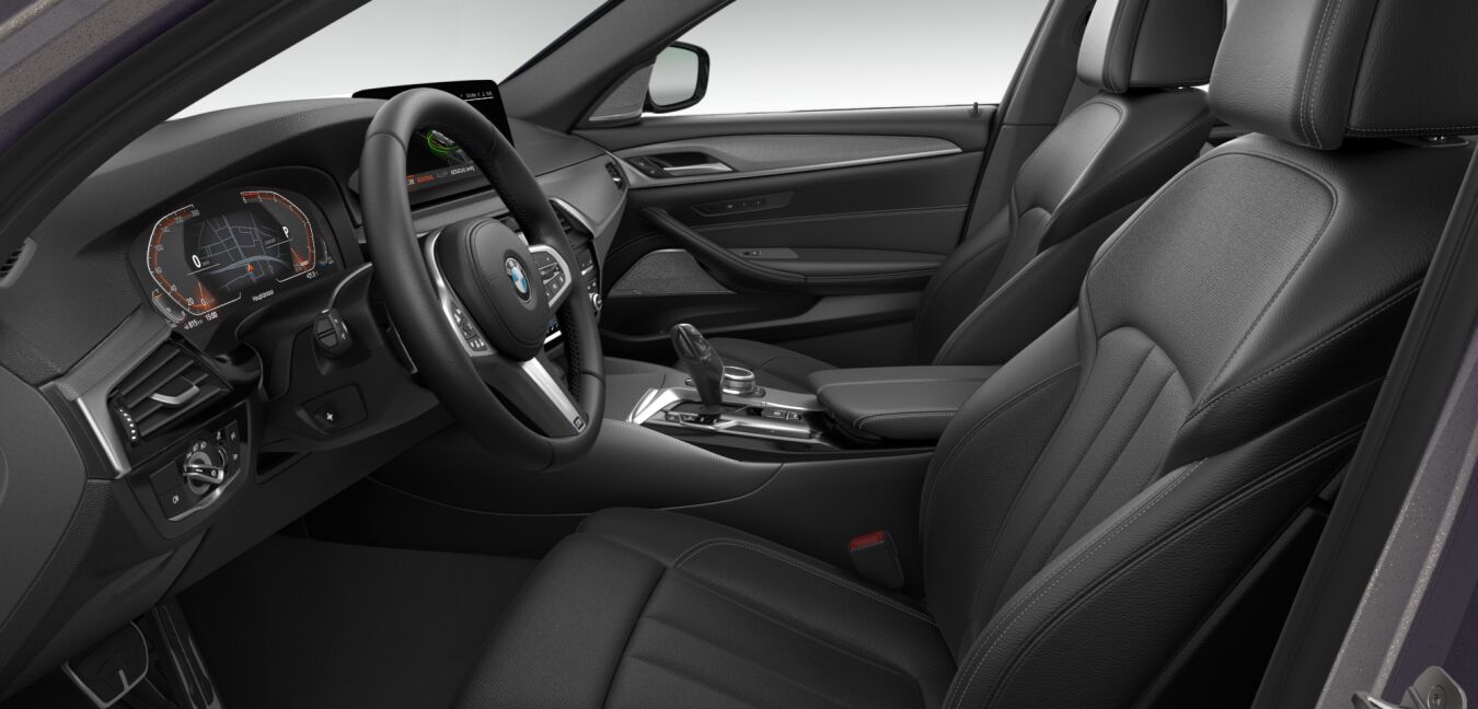 BMW BMW 5er im Innenraum seitlich BMW BMW 5er im Innenraum seitlich