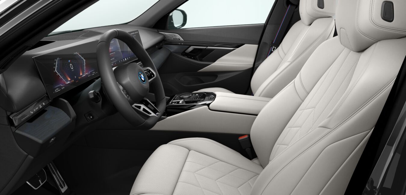 BMW BMW 5er im Innenraum seitlich BMW BMW 5er im Innenraum seitlich