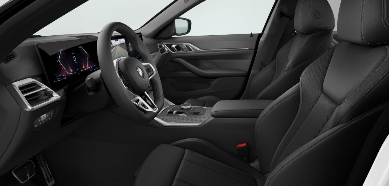 BMW BMW 4er im Innenraum seitlich BMW BMW 4er im Innenraum seitlich