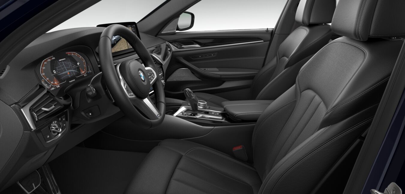 BMW BMW 5er im Innenraum seitlich BMW BMW 5er im Innenraum seitlich
