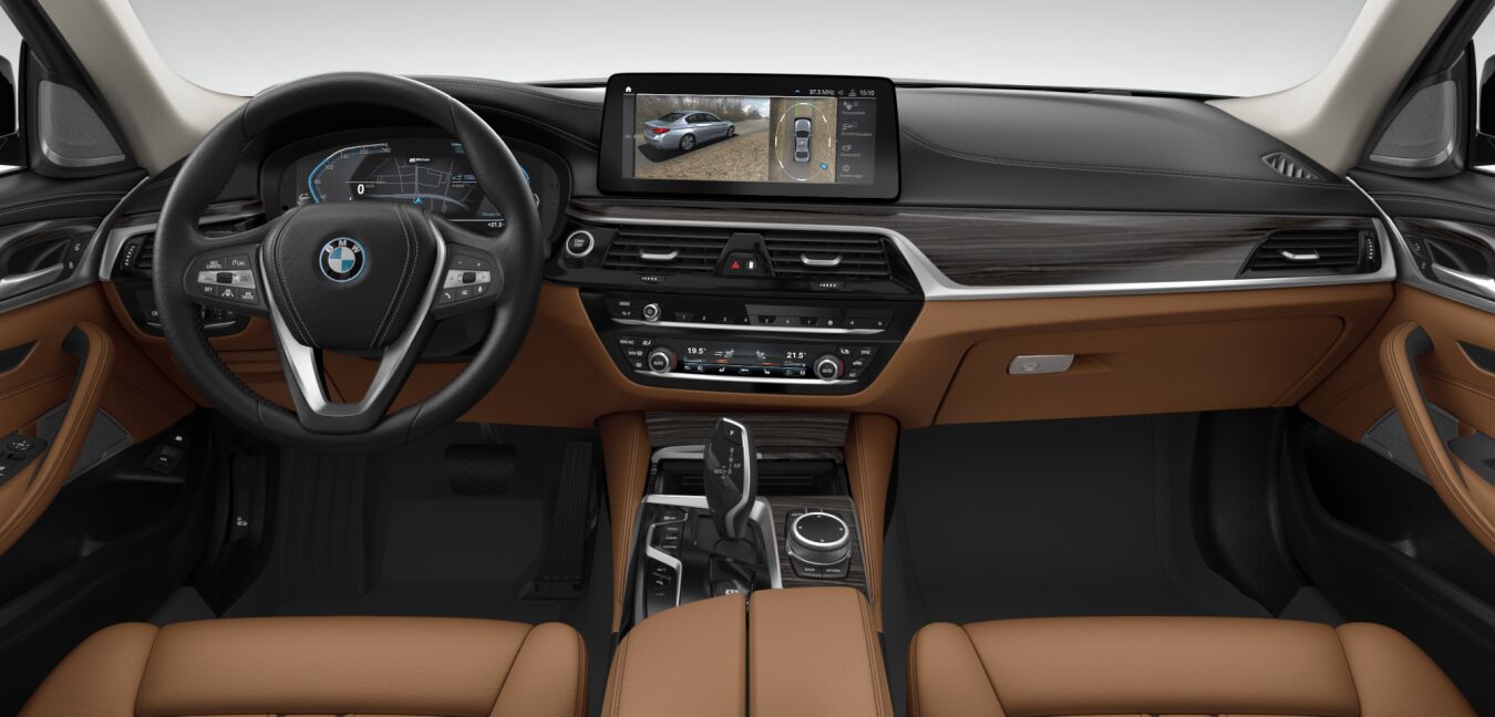 BMW BMW 5er im Innenraum von vorne BMW BMW 5er im Innenraum von vorne