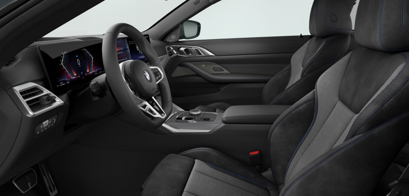 BMW BMW 4er im Innenraum seitlich BMW BMW 4er im Innenraum seitlich