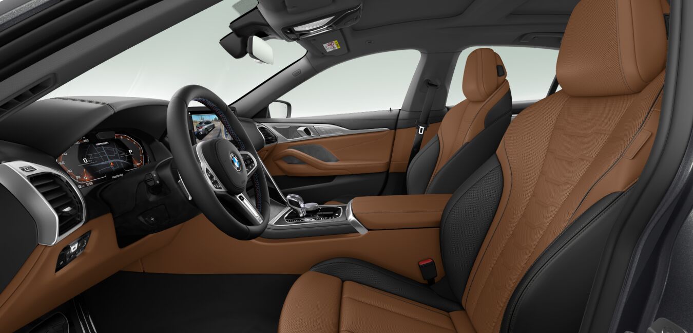 BMW BMW 8er im Innenraum seitlich BMW BMW 8er im Innenraum seitlich