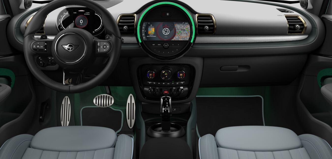 MINI MINI Clubman im Innenraum von vorne MINI MINI Clubman im Innenraum von vorne