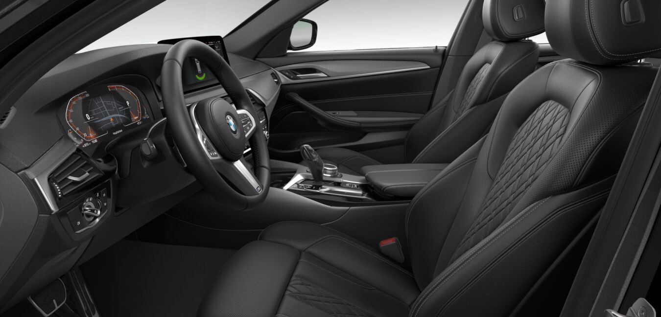 BMW BMW 5er im Innenraum seitlich BMW BMW 5er im Innenraum seitlich