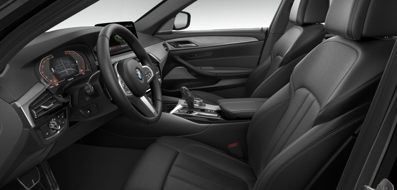 BMW BMW 5er im Innenraum seitlich BMW BMW 5er im Innenraum seitlich
