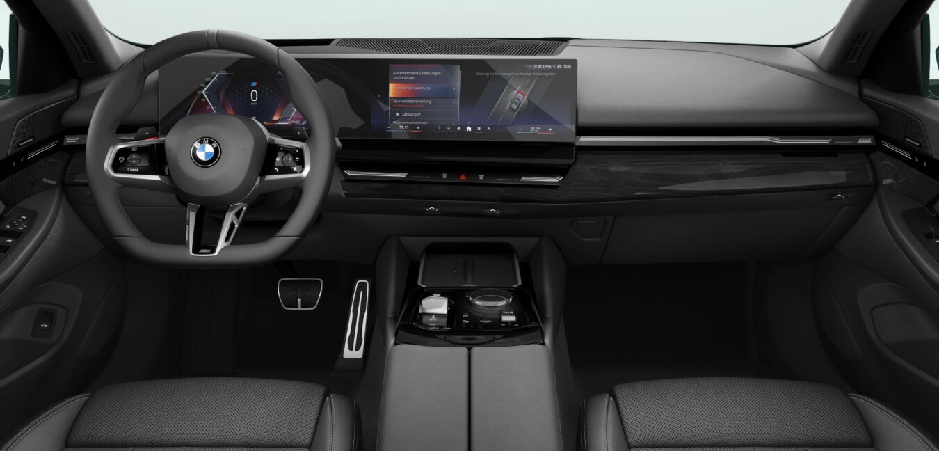 BMW BMW 5er im Innenraum von vorne BMW BMW 5er im Innenraum von vorne