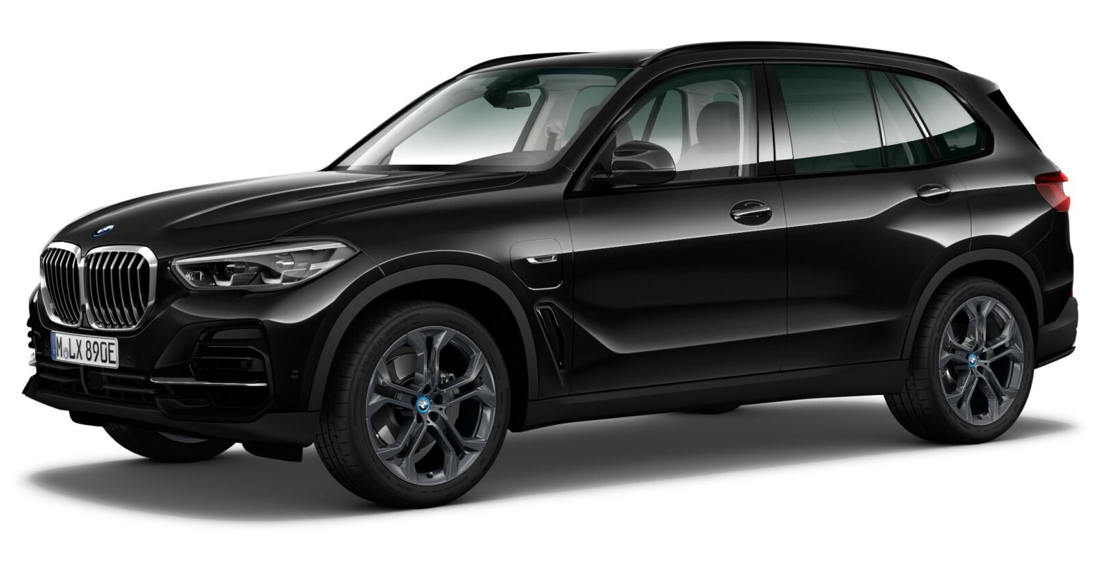 BMW X5 xDrive45e in Schwarz von vorne BMW X5 xDrive45e in Schwarz von vorne