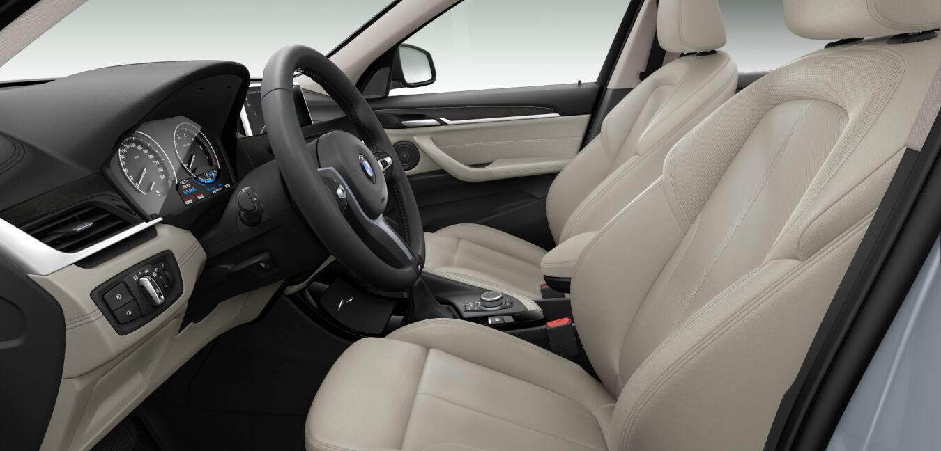 BMW BMW X im Innenraum seitlich BMW BMW X im Innenraum seitlich