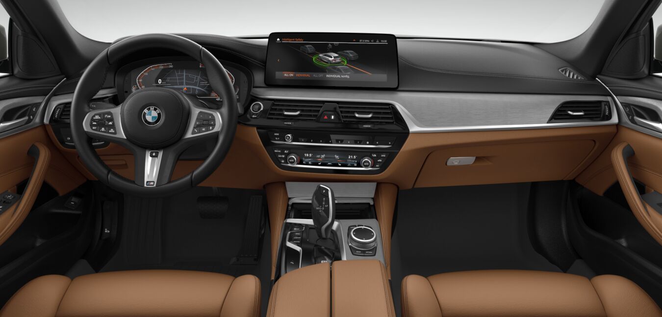 BMW BMW 5er im Innenraum von vorne BMW BMW 5er im Innenraum von vorne