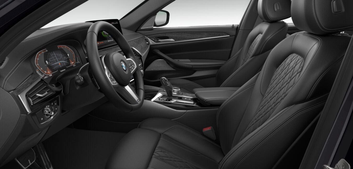 BMW BMW 5er im Innenraum seitlich