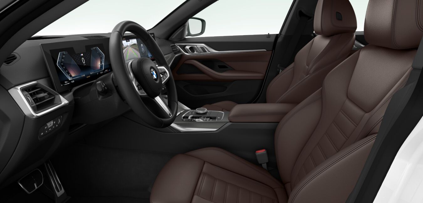 BMW BMW 4er im Innenraum seitlich BMW BMW 4er im Innenraum seitlich