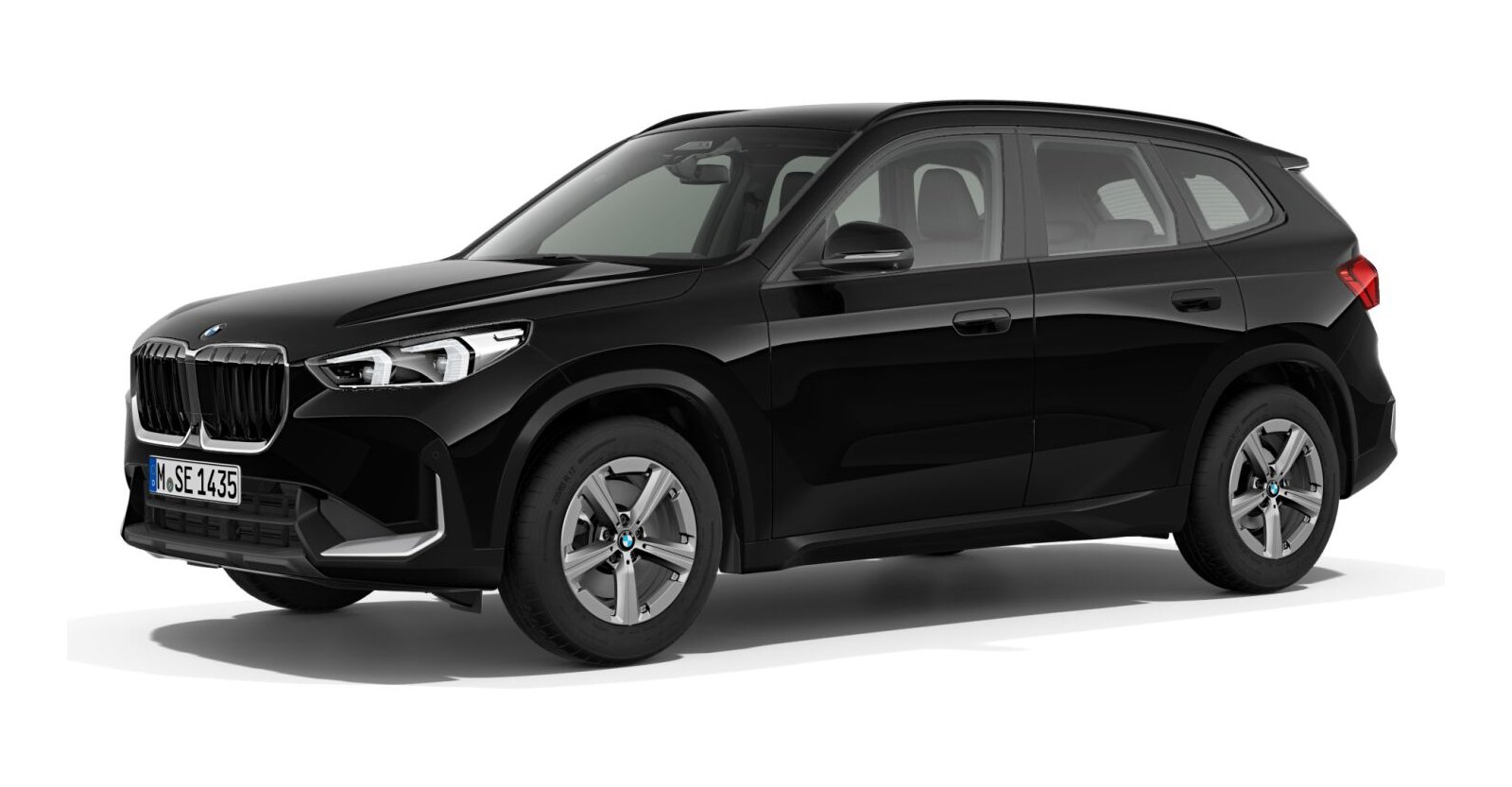 BMW X1 xDrive23i in Schwarz von vorne BMW X1 xDrive23i in Schwarz von vorne