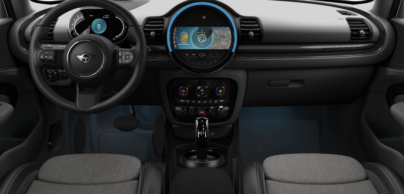 MINI MINI Clubman im Innenraum von vorne