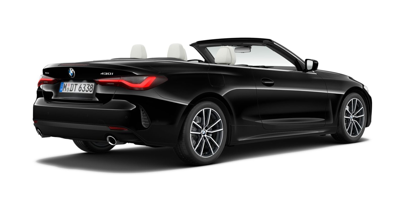 BMW BMW 4er in Schwarz von hinten BMW BMW 4er in Schwarz von hinten