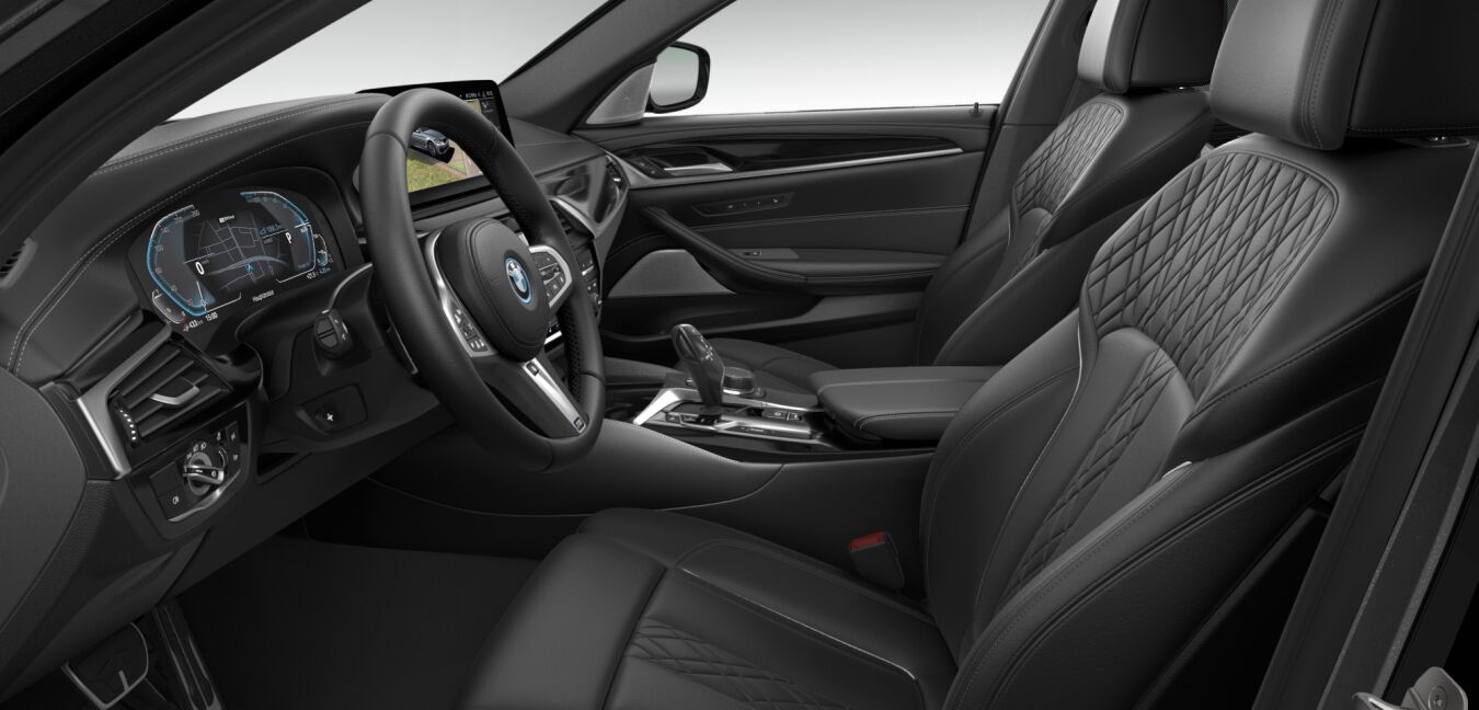 BMW BMW 5er im Innenraum seitlich