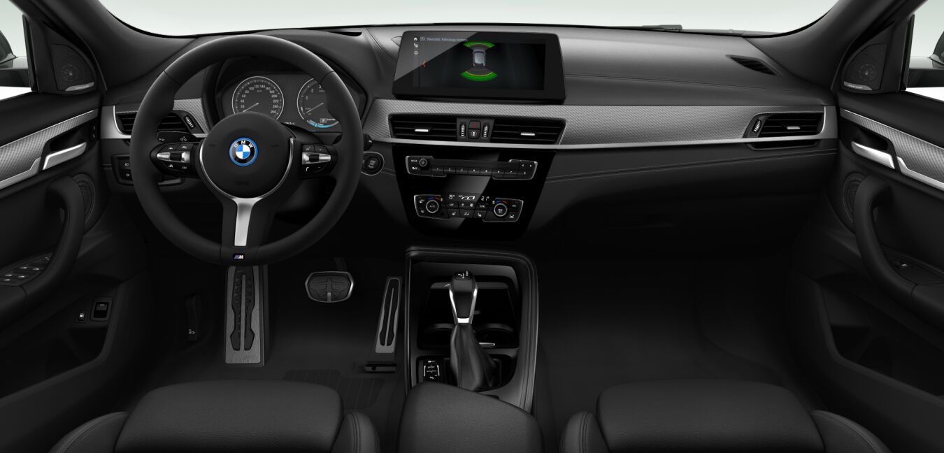 BMW BMW X im Innenraum von vorne