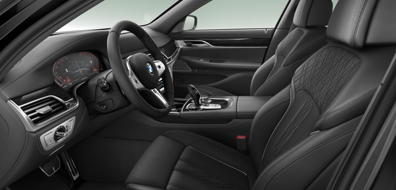 BMW BMW 7er im Innenraum seitlich BMW BMW 7er im Innenraum seitlich