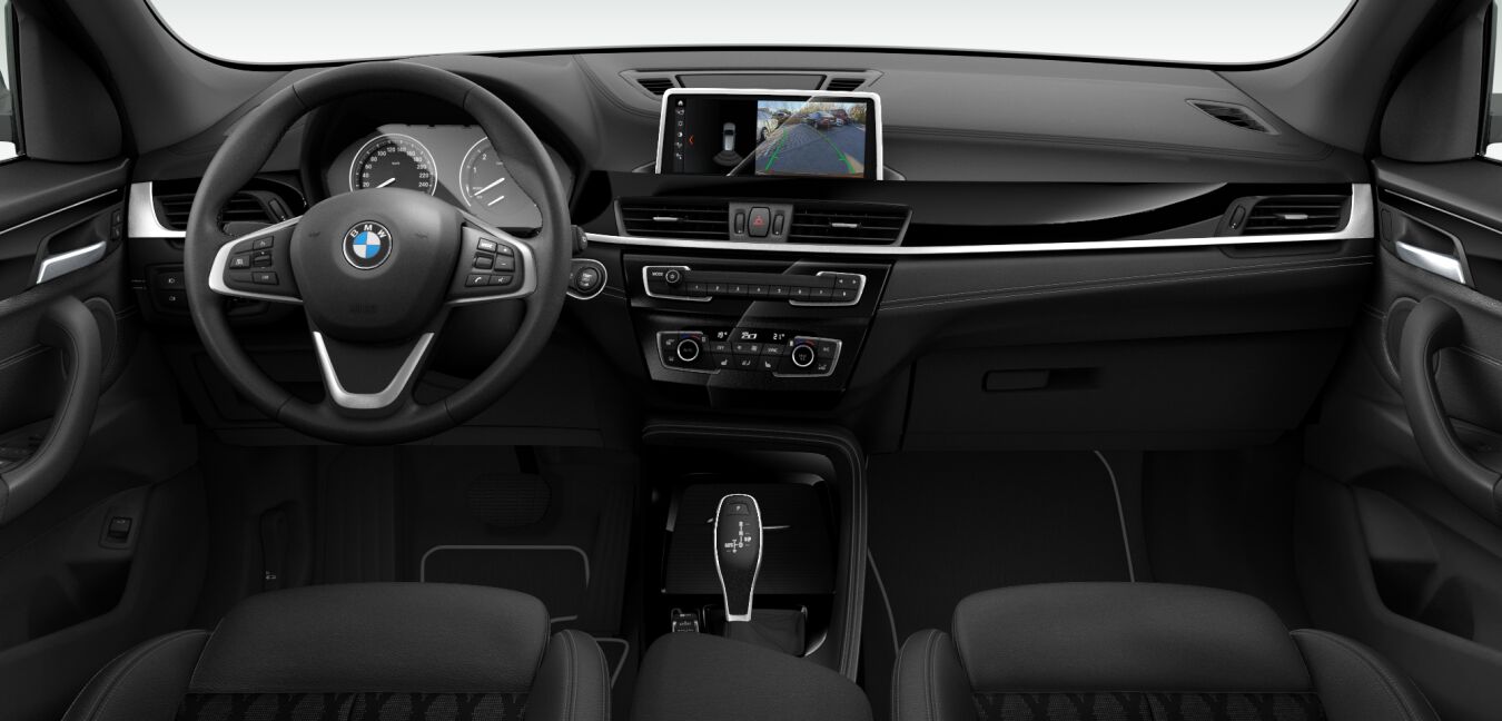 BMW BMW X im Innenraum von vorne