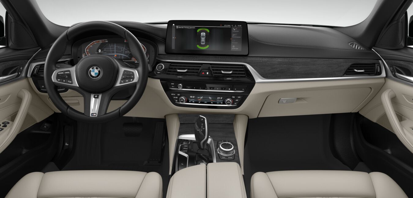 BMW BMW 5er im Innenraum von vorne BMW BMW 5er im Innenraum von vorne