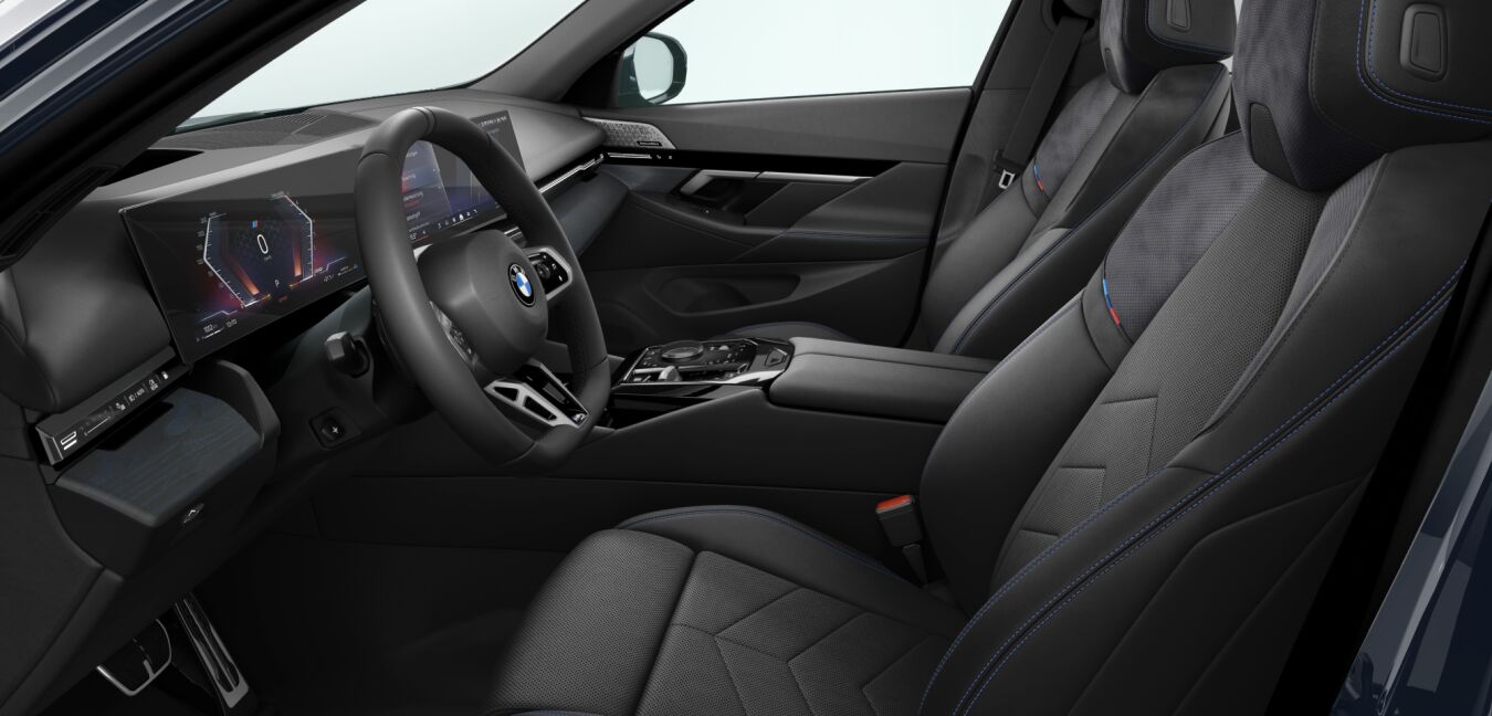 BMW BMW 5er im Innenraum seitlich BMW BMW 5er im Innenraum seitlich