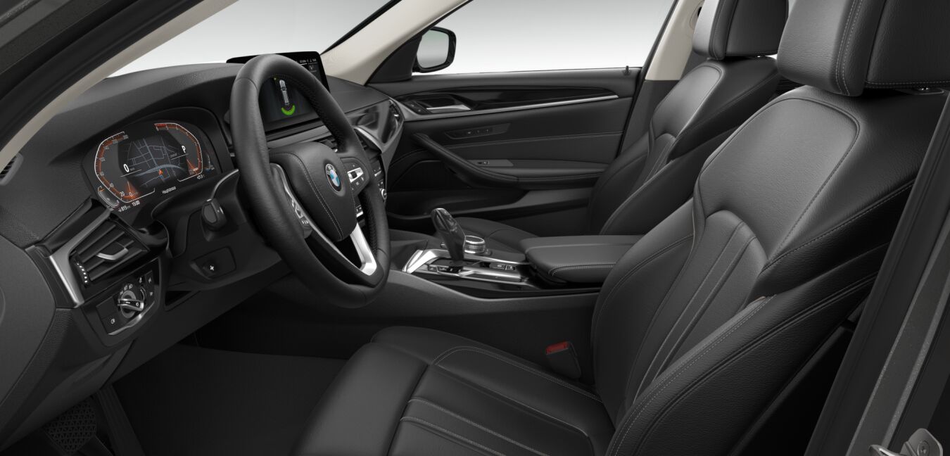 BMW BMW 5er im Innenraum seitlich BMW BMW 5er im Innenraum seitlich