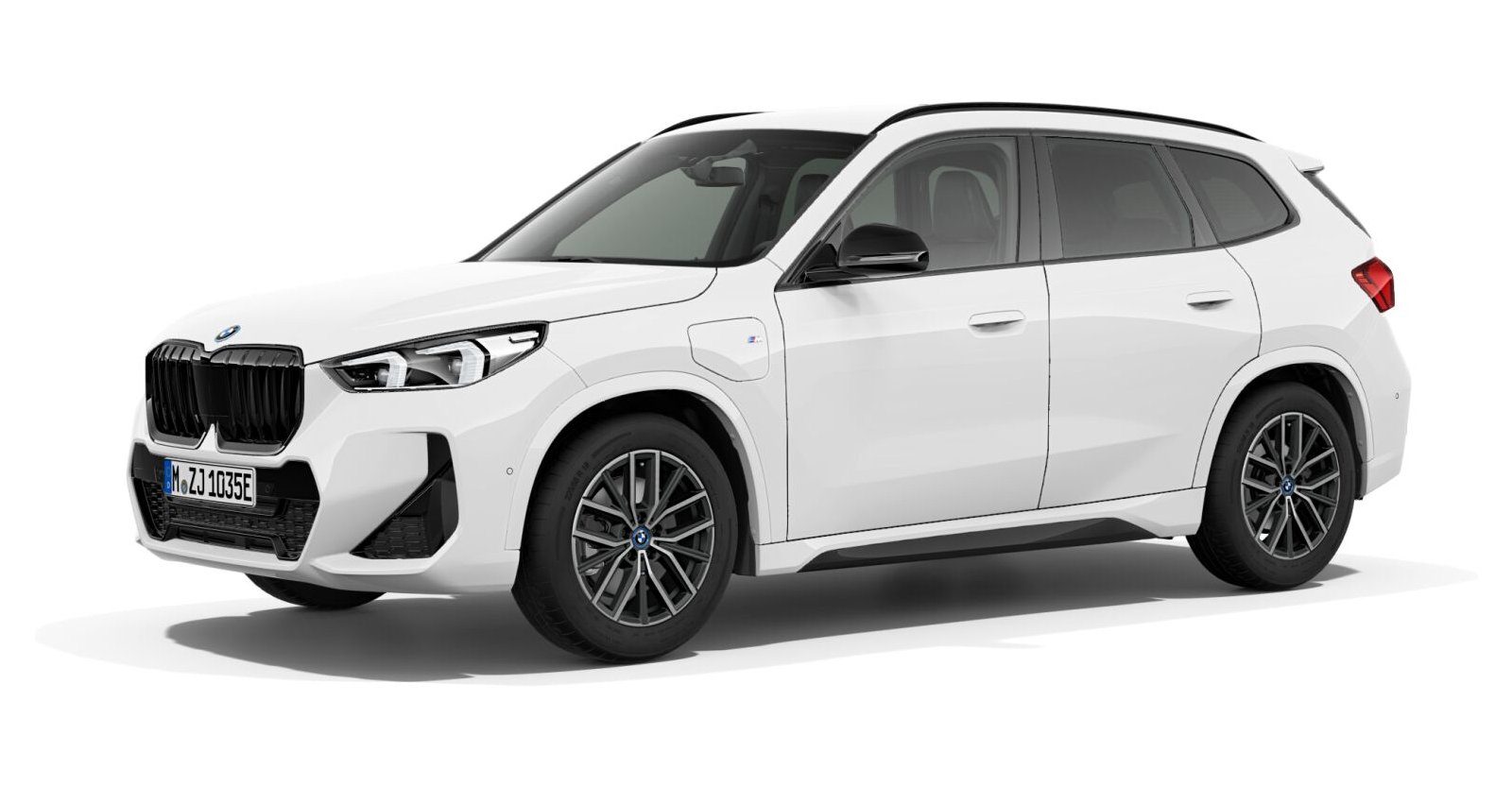 BMW X1 xDrive30e in Weiß von vorne BMW X1 xDrive30e in Weiß von vorne