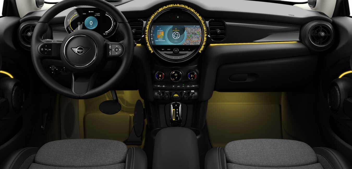 MINI MINI 3-Türer im Innenraum von vorne MINI MINI 3-Türer im Innenraum von vorne