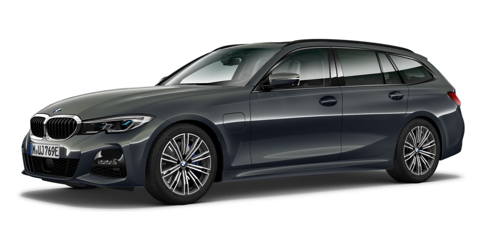 BMW 330e xDrive Touring in Grau von vorne BMW 330e xDrive Touring in Grau von vorne
