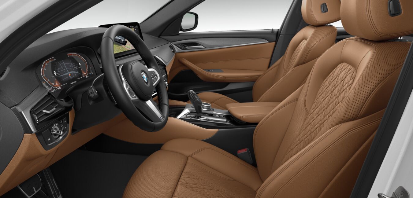 BMW BMW 5er im Innenraum seitlich