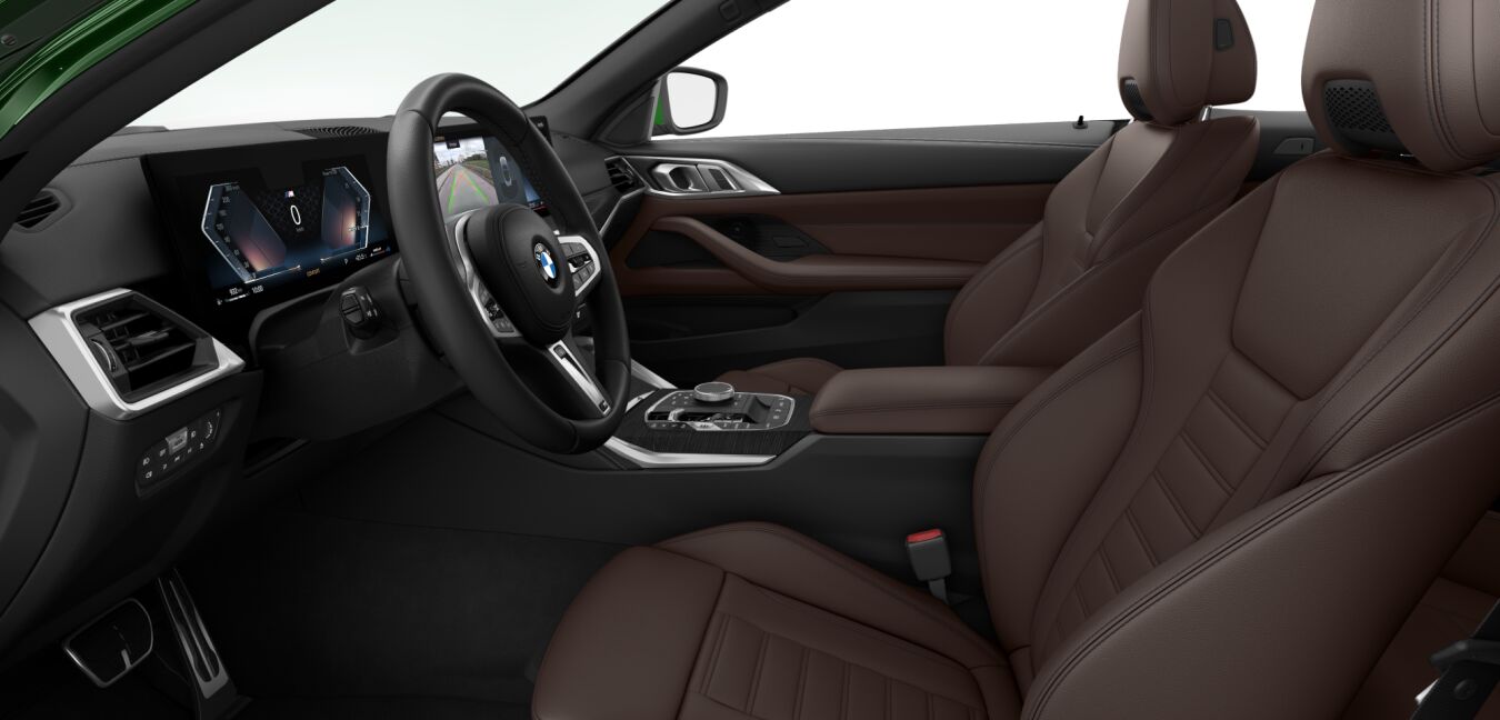 BMW BMW 4er im Innenraum seitlich BMW BMW 4er im Innenraum seitlich