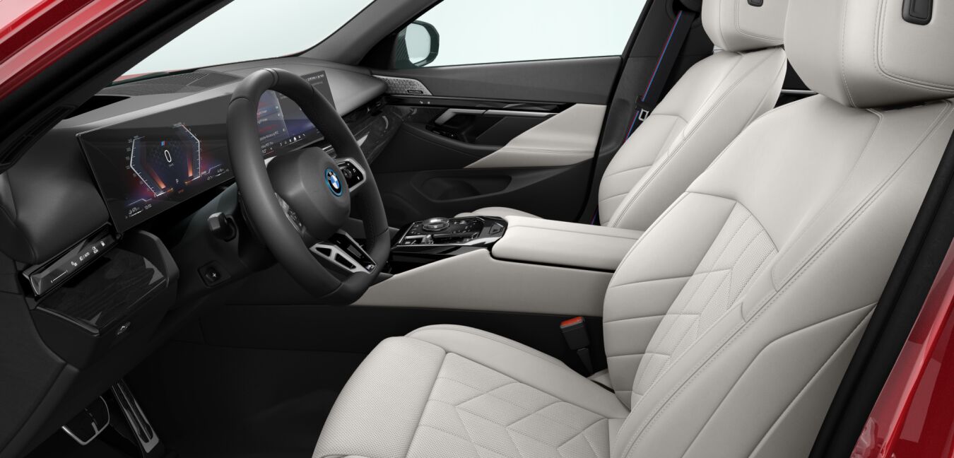 BMW BMW 5er im Innenraum seitlich BMW BMW 5er im Innenraum seitlich