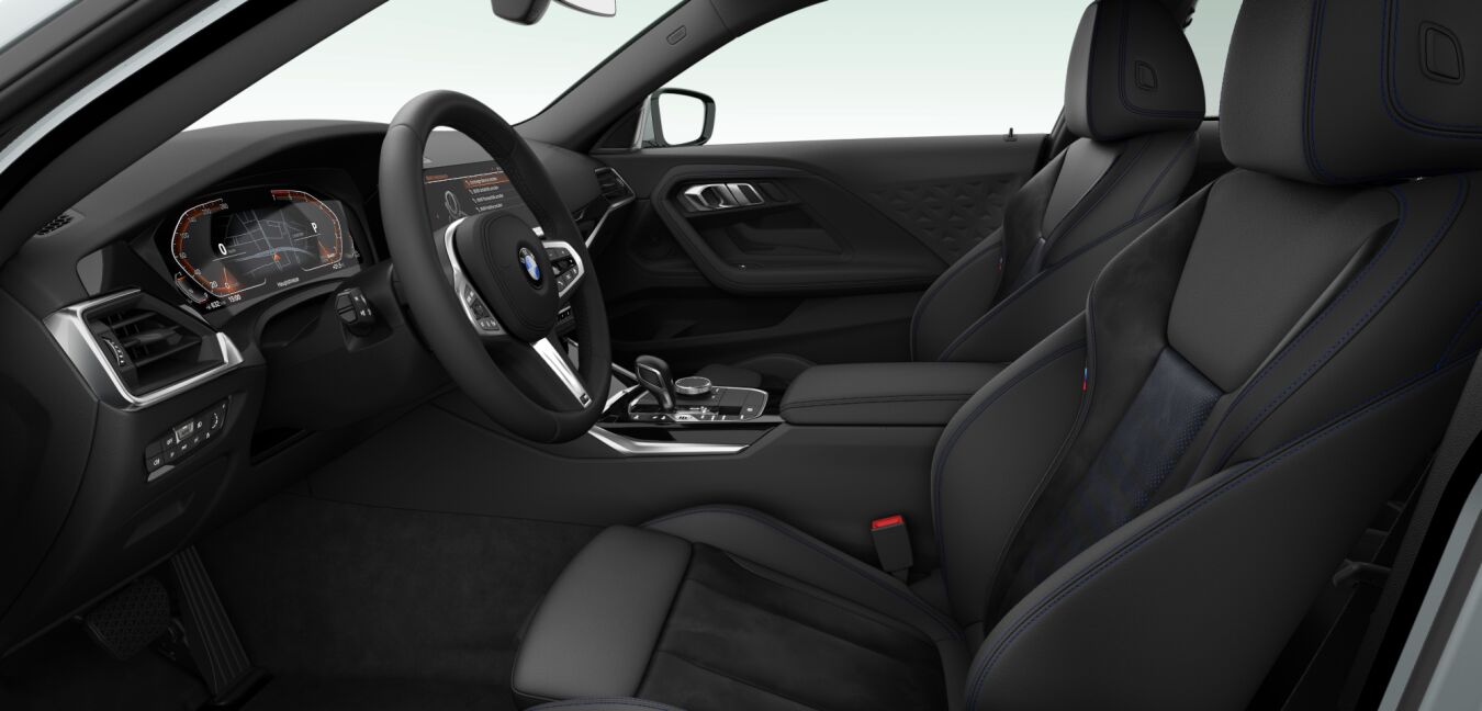 BMW BMW 2er im Innenraum seitlich BMW BMW 2er im Innenraum seitlich