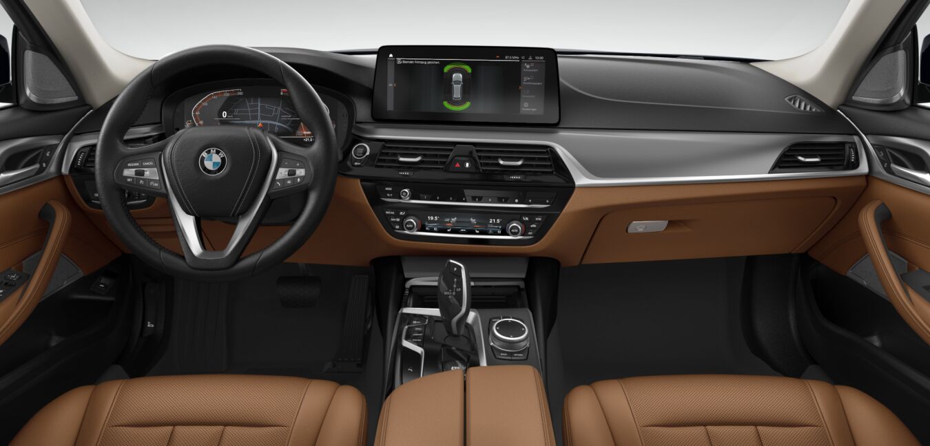 BMW BMW 5er im Innenraum von vorne BMW BMW 5er im Innenraum von vorne