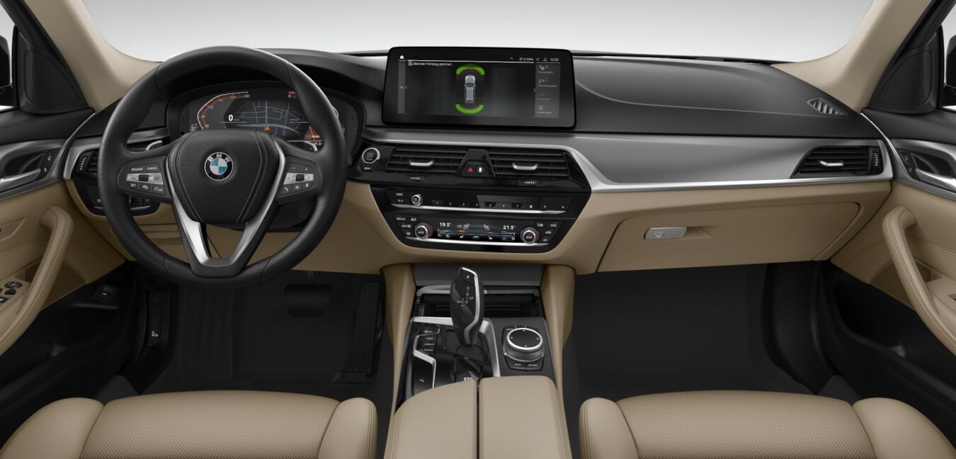 BMW BMW 5er im Innenraum von vorne BMW BMW 5er im Innenraum von vorne