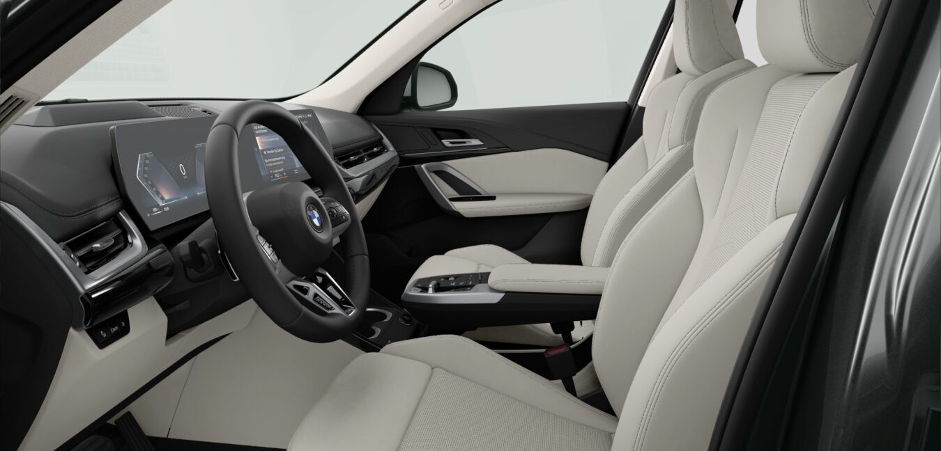 BMW BMW X im Innenraum seitlich