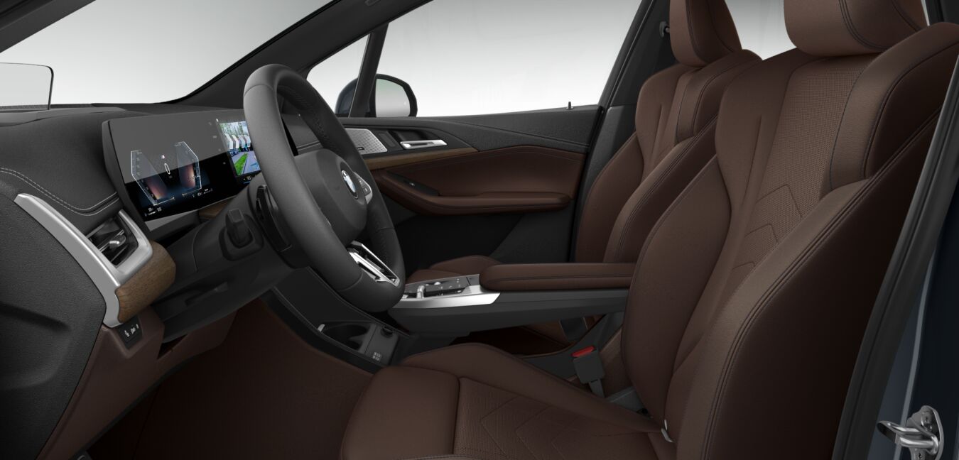 BMW BMW 2er im Innenraum seitlich BMW BMW 2er im Innenraum seitlich