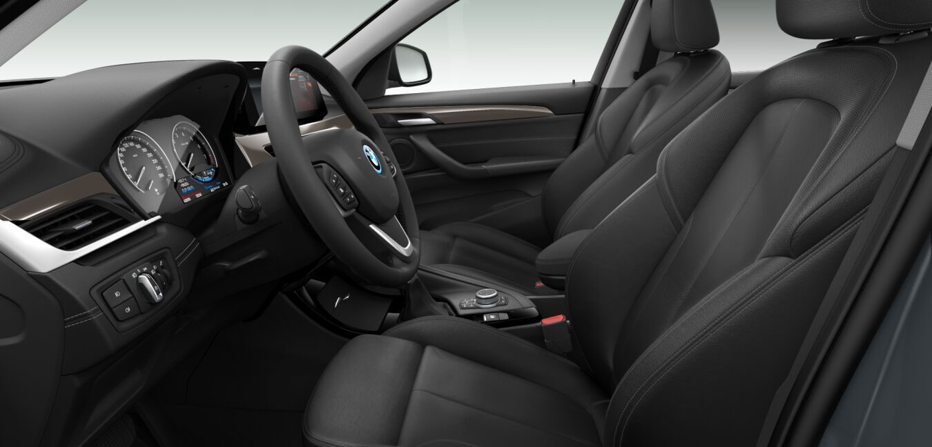 BMW BMW X im Innenraum seitlich BMW BMW X im Innenraum seitlich