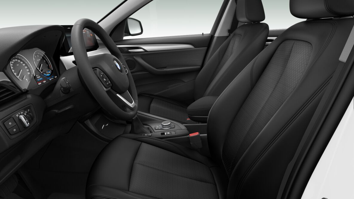 BMW BMW X im Innenraum seitlich BMW BMW X im Innenraum seitlich