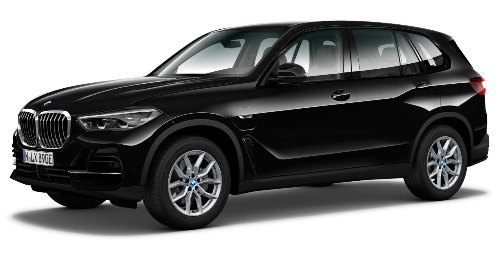 BMW X5 xDrive45e in Schwarz von vorne BMW X5 xDrive45e in Schwarz von vorne
