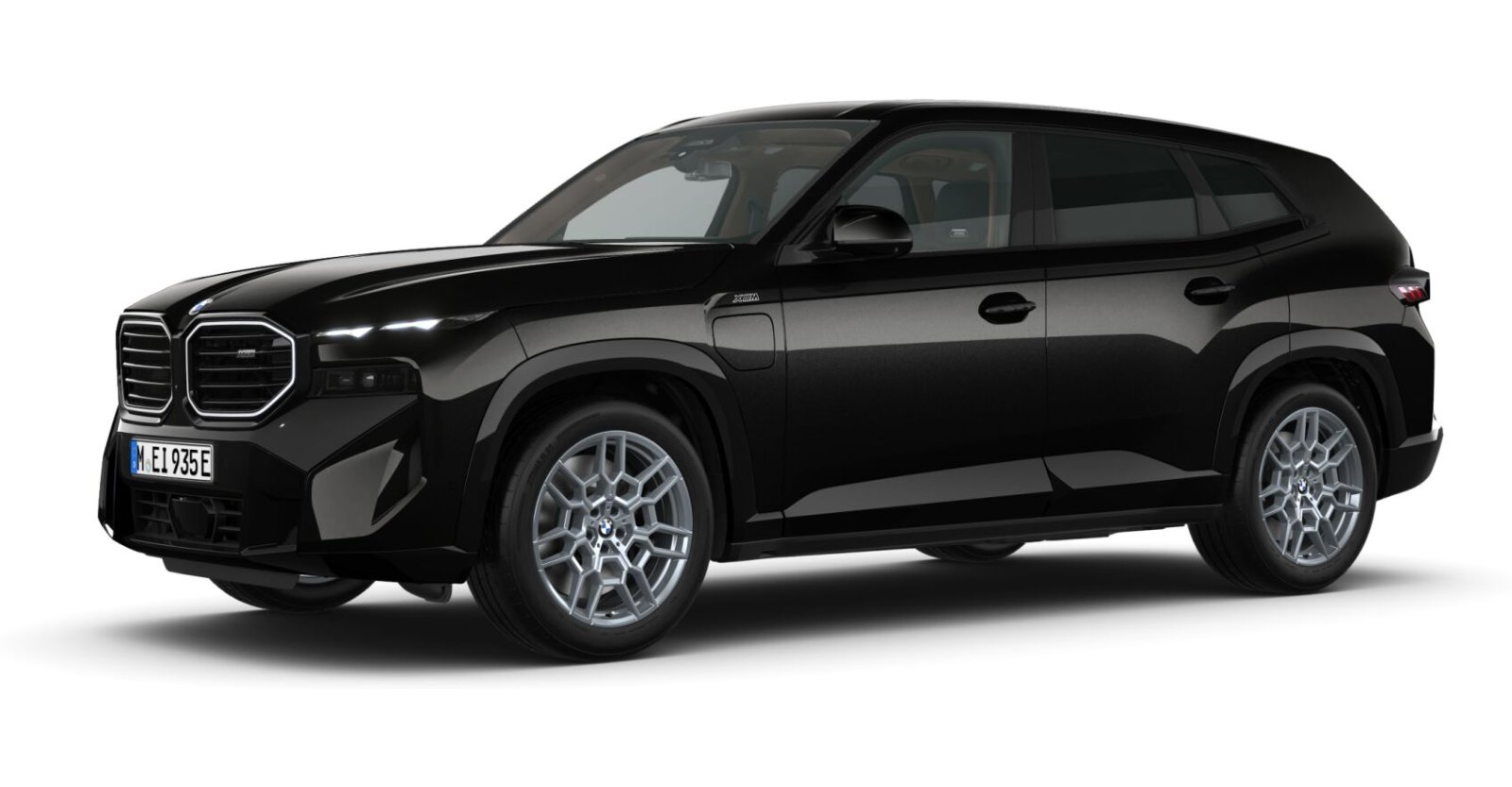 BMW XM 50e in Schwarz von vorne BMW XM 50e in Schwarz von vorne