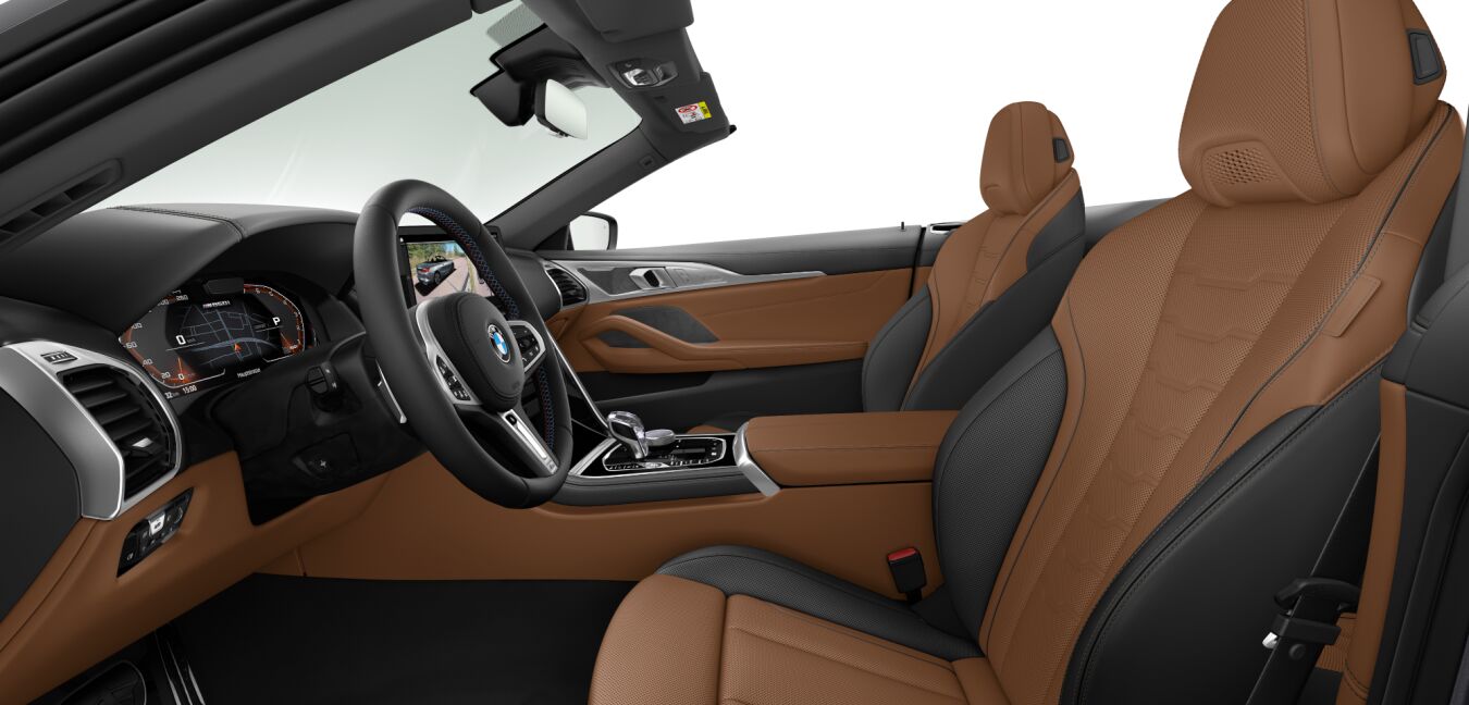 BMW BMW 8er im Innenraum seitlich BMW BMW 8er im Innenraum seitlich