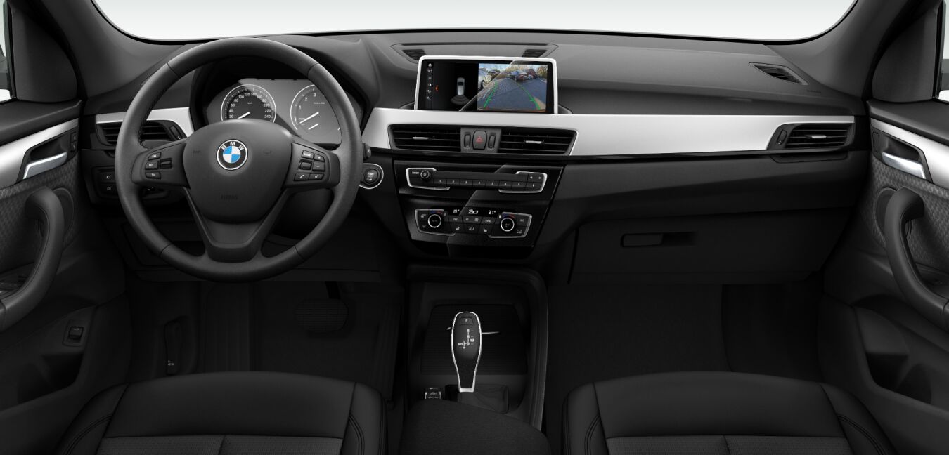 BMW BMW X im Innenraum von vorne