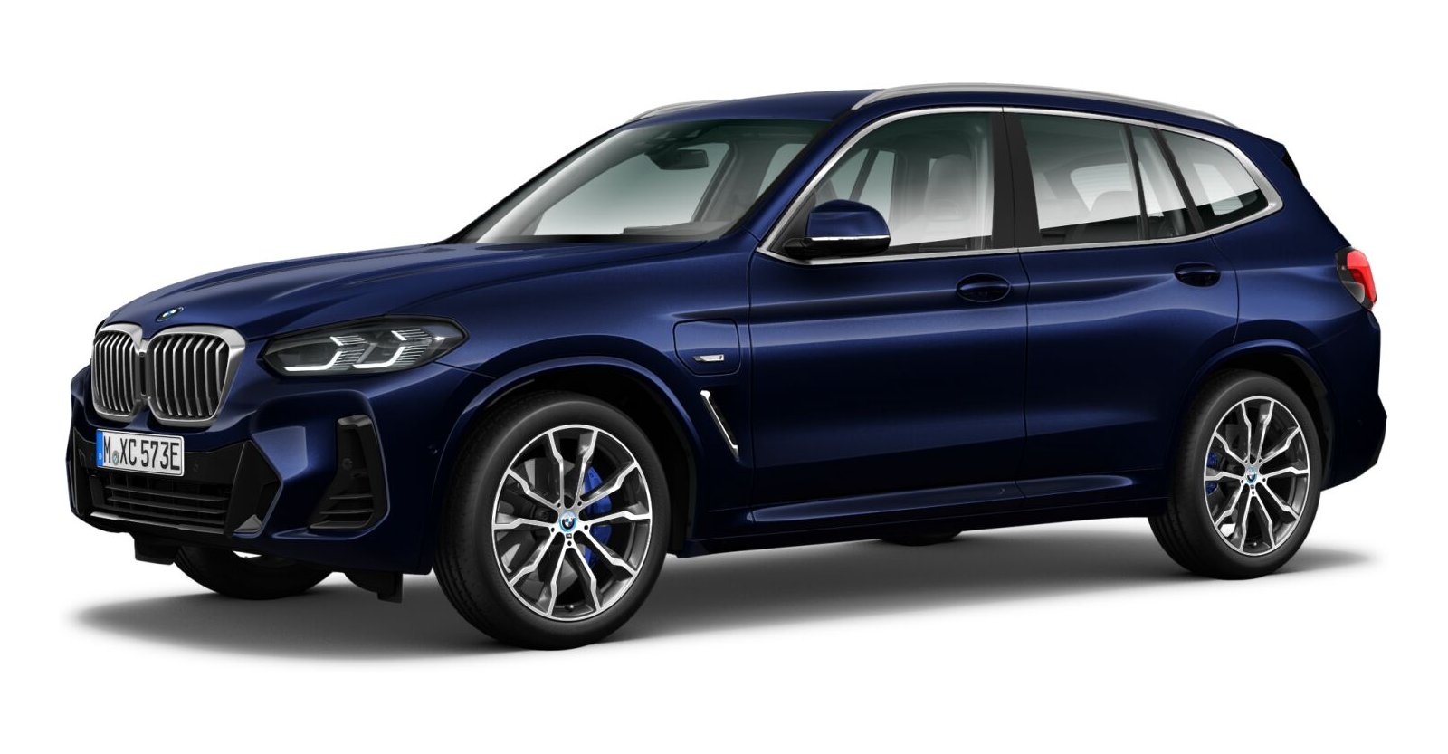 BMW X3 xDrive 30e in Blau von vorne BMW X3 xDrive 30e in Blau von vorne