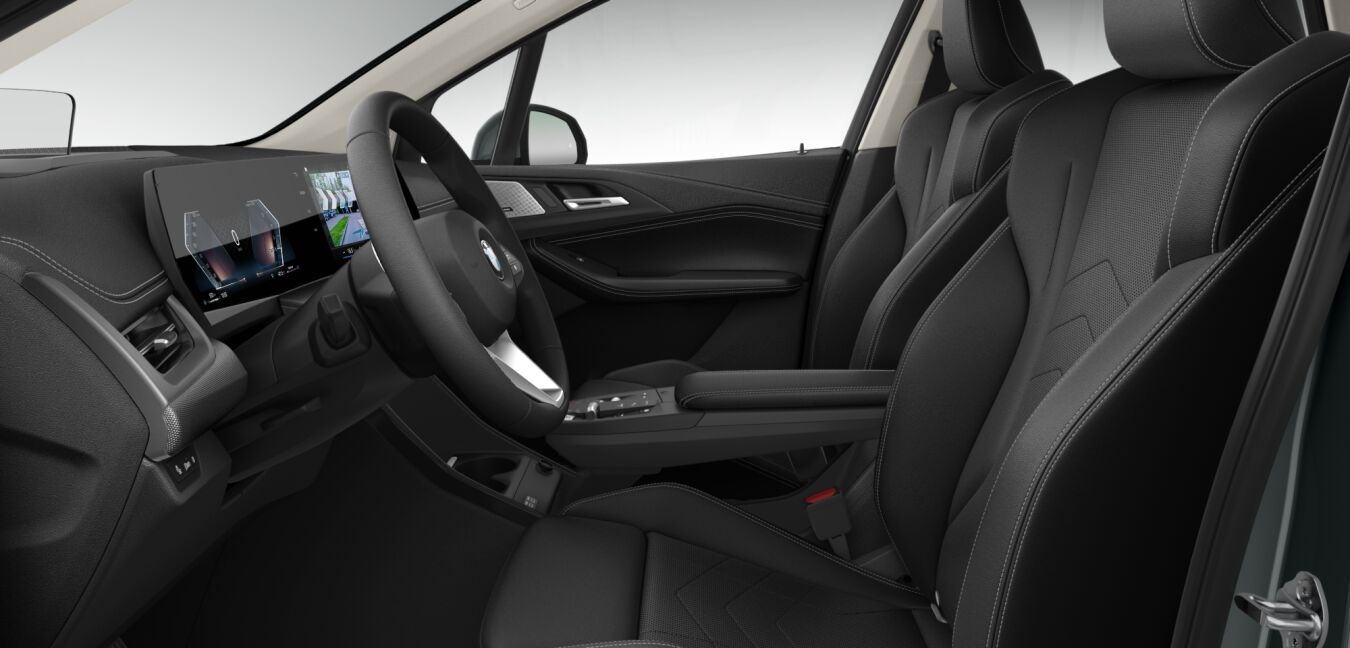 BMW BMW 2er im Innenraum seitlich BMW BMW 2er im Innenraum seitlich