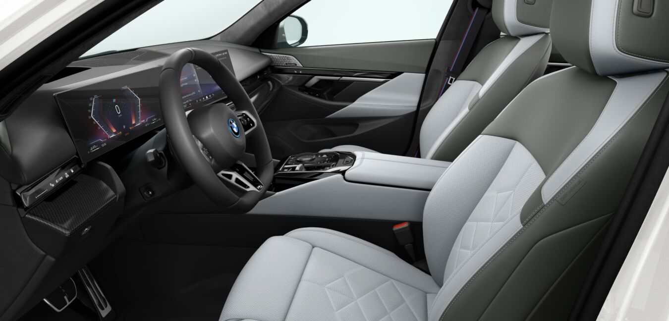 BMW BMW 5er im Innenraum seitlich BMW BMW 5er im Innenraum seitlich