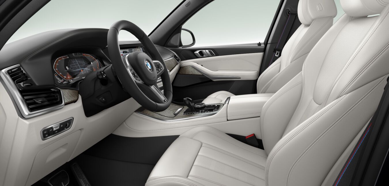 BMW BMW X im Innenraum seitlich